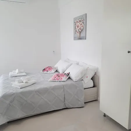 Casa Solari ラッパロ
