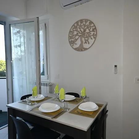 Casa Solari ラッパロ